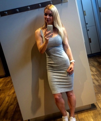 Сексуальная девушка с изысканными формами приглашает в гости джентльмена для приятного времяпровождения. Обещаю порадовать тебя нежным ласковым сексом и искренним вниманием. 12013, 32 года